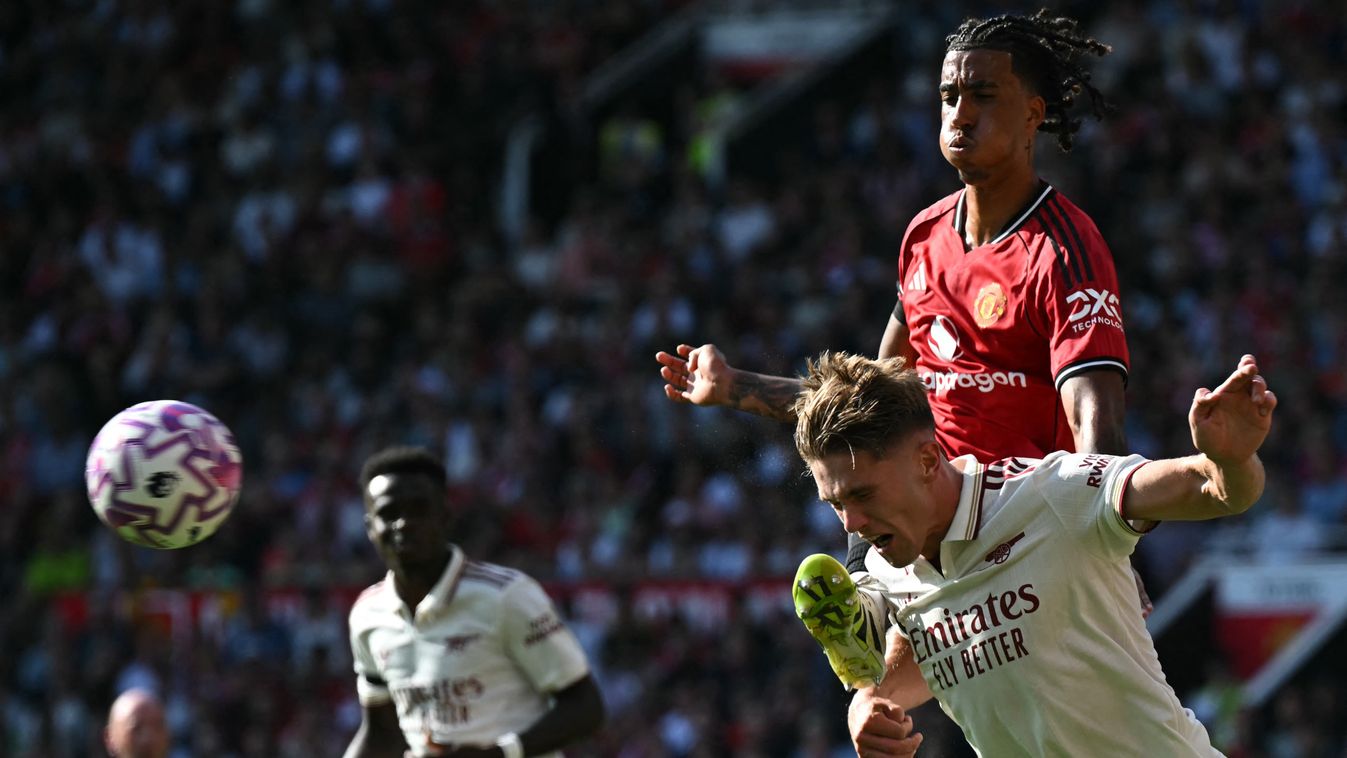 Gyökeres Viktor (fehérben) lövés nélkül zárt a Manchester United ellen a Premier League-ben