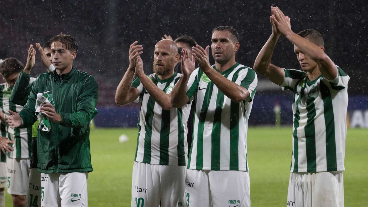 A Paksi FC (középen Böde Dániellel) ismét közel kerülhet a Konferencialiga-főtáblához, a Zsitomir után a Fiorentina következne