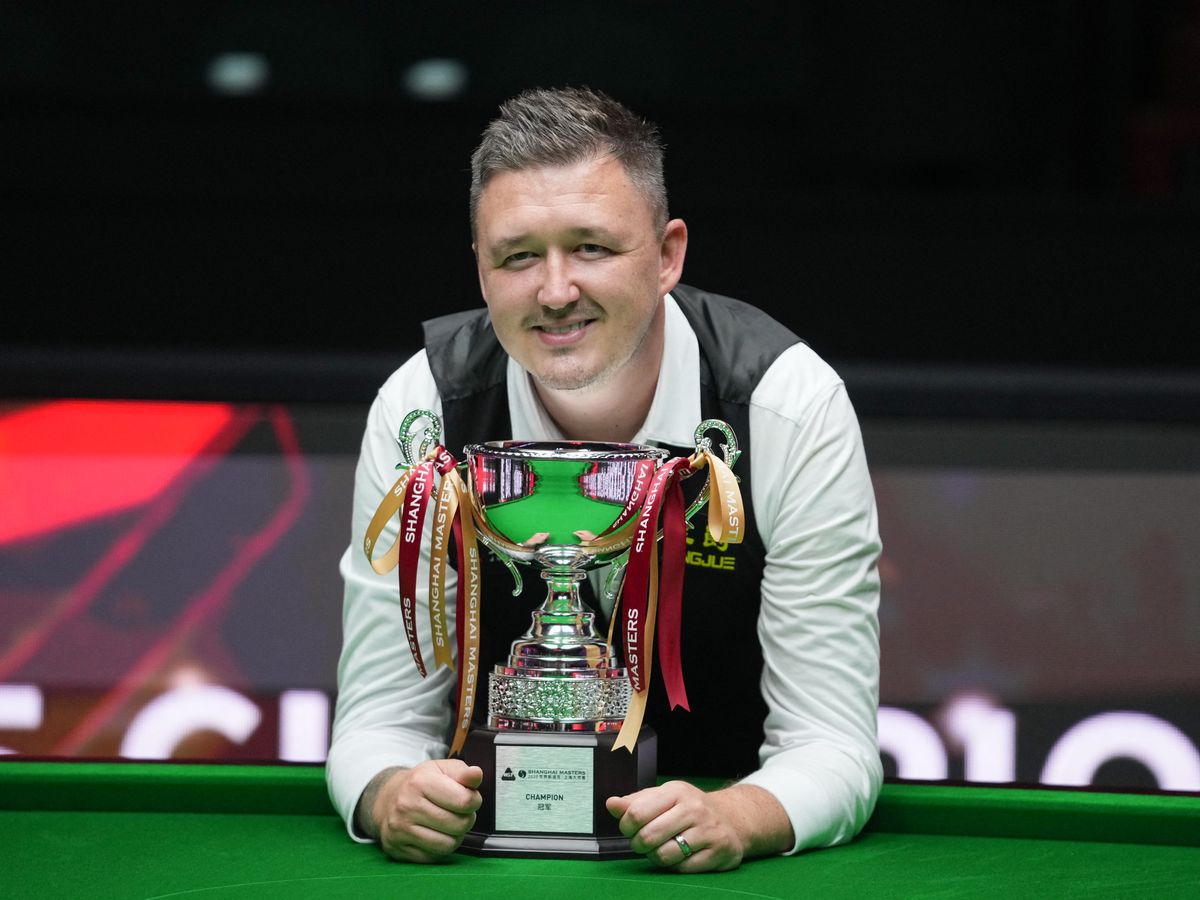 Kyren Wilson a Sanghaj Masters trófeájáig vezető úton Ronnie O’Sullivan ellen is nyert, Szaúd-Arábiában a Rakéta visszavágott