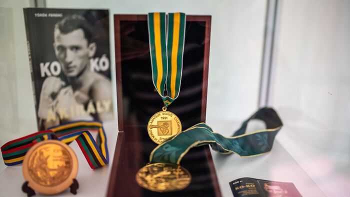 100 éves a magyar ökölvívás MÖSZ 100 Hősök tere Magyar Ökölvívók Szövetsége