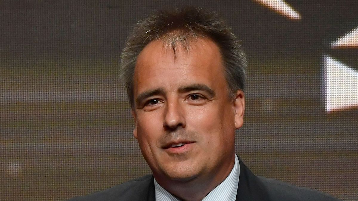 Budapest, 2018. június 3.
Nagy Virág átveszi az Év női felfedezettje díjat Török Gábortól, az MLSZ elnökségi tagjától a Magyar Labdarúgó Szövetség (MLSZ) RangAdó Gáláján a Budapest Music Centerben 2018. június 3-án.
MTI Fotó: Illyés Tibor