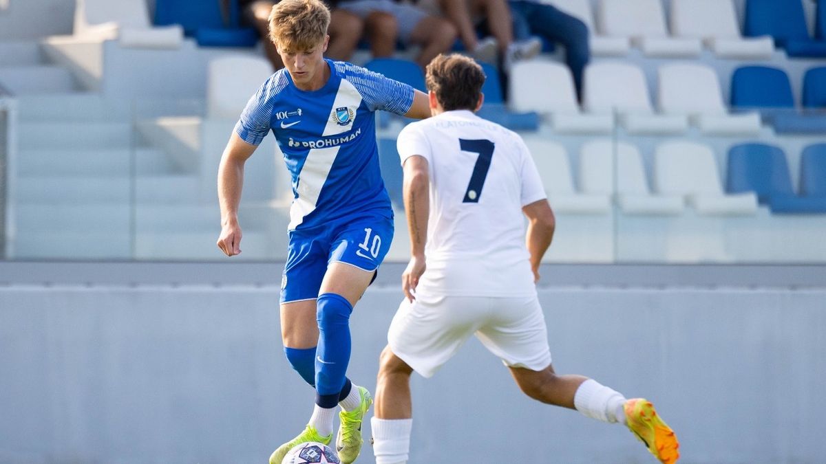 „Nem tréfás potyagól, hanem vérlázító sportszerűtlenség” – a korábbi gólkirály, Simon Attila fortyog a dühtől