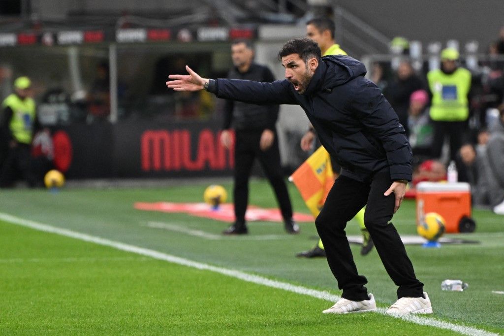 Cesc Fabregas hármas szerepkörben kiváló munkát végez a Comónál, amely a Serie A meglepetéscsapata lehet