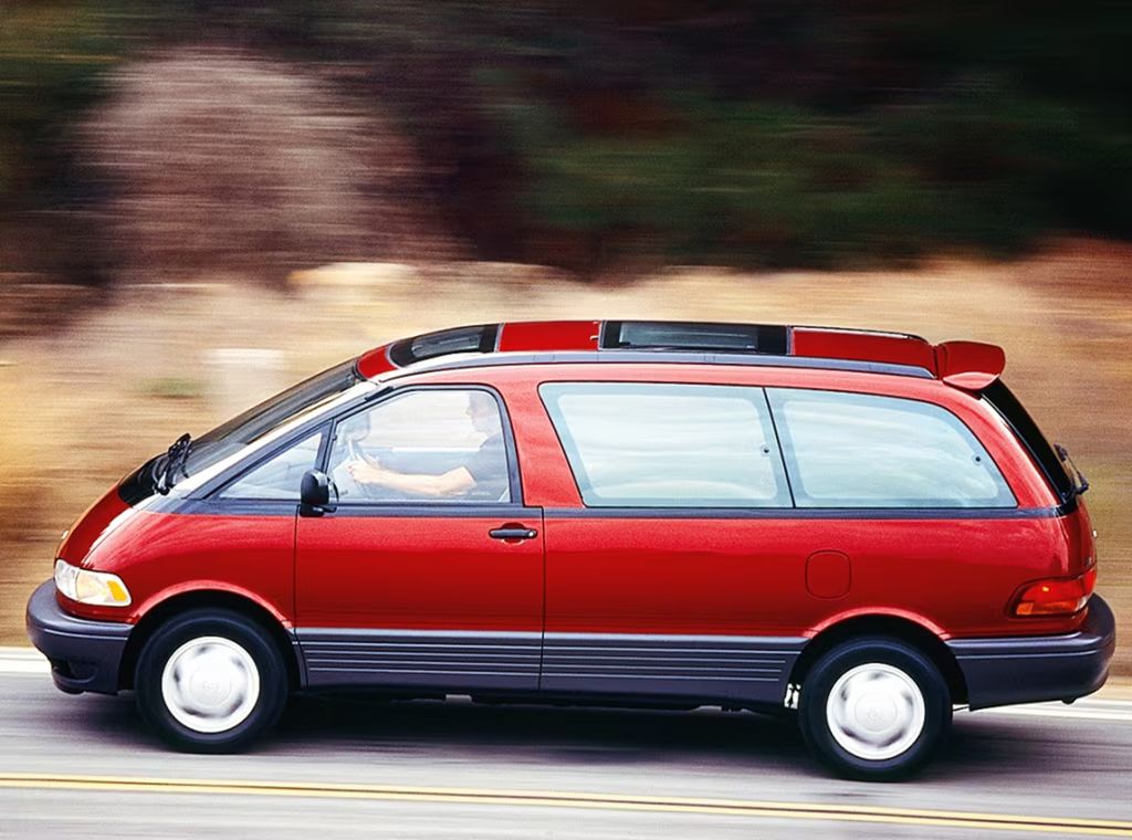 Toyota Previa története