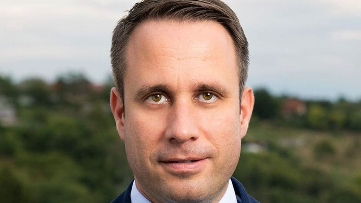 Dömötör Csaba: Milliárdok Ukrajnának, megszorítás a gazdáknak