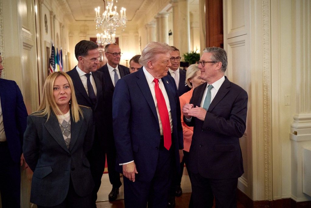 Trump elnök Washingtonban fogadta Zelenszkijt és az európai tisztviselőket