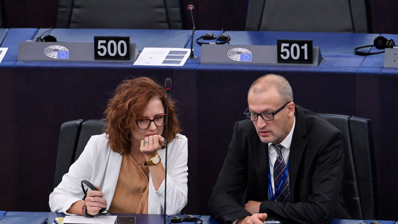 Gerzsenyi Gabriella, a Tisza Párt EP-képviselője és Tarr Zoltán, a Tisza Párt EP-delegációjának vezetője