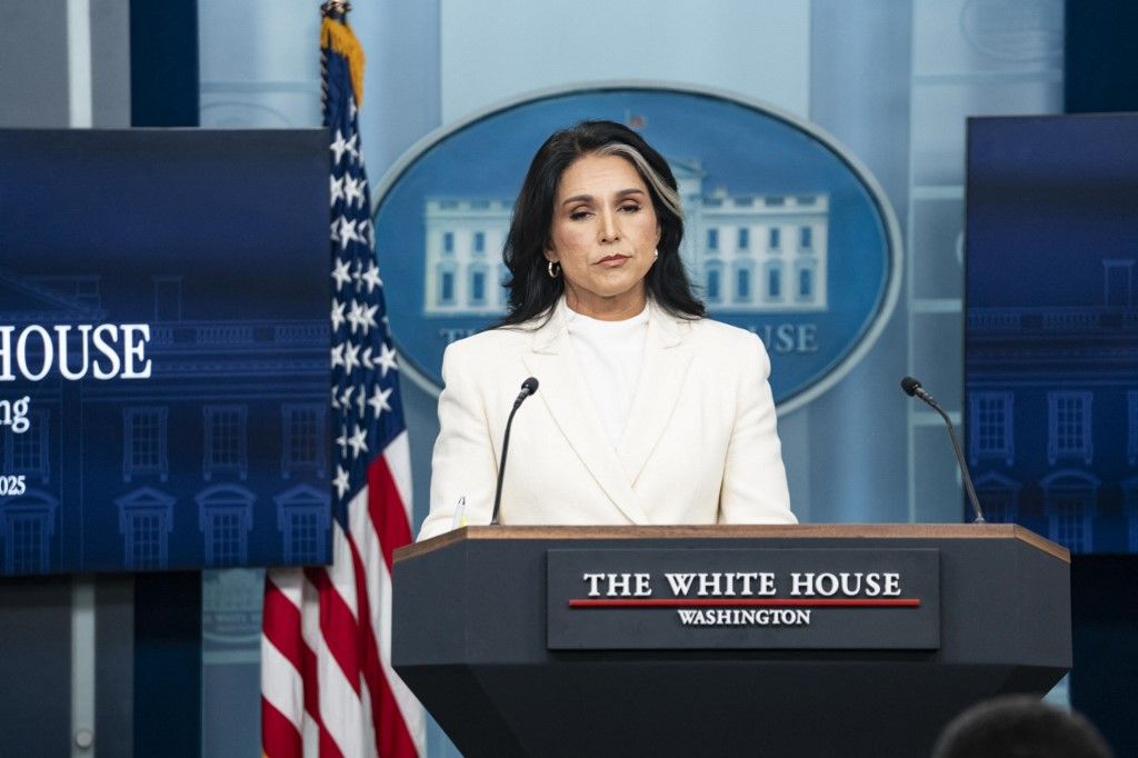 Tulsi Gabbard, az amerikai hírszerzés vezetője az igazságügyi minisztériumnak továbbította a Trump elleni árulási összeesküvéssel kapcsolatos dokumentumokat