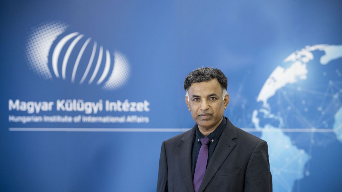 Európa perifériává vált, Brüsszelnek nem prioritás a béke – interjú