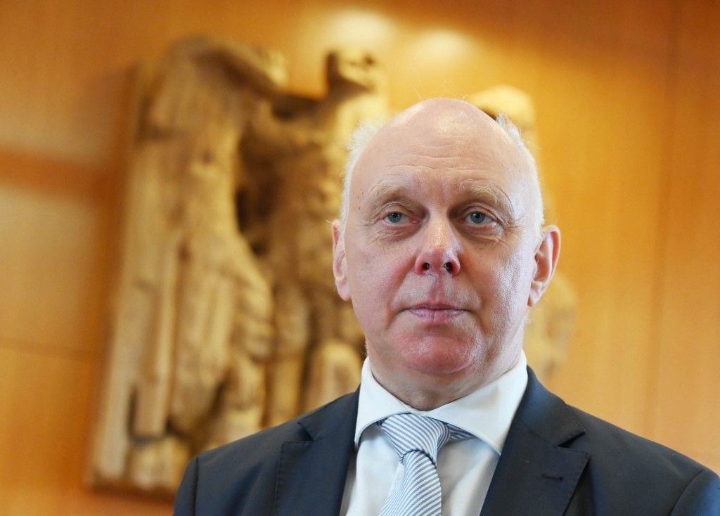 30 July 2019, Baden-Wuerttemberg, Karlsruhe: Markus C. Kerber, as complainant and authorised representative in the Federal Constitutional Court, is waiting for the start of the pronouncement of the judgement in the matter of the "European Banking Union". According to the ruling, the regulations on the European Banking Union are not contrary to competence if strictly interpreted. Photo: Uli Deck/dpa (Photo by ULI DECK / dpa Picture-Alliance via AFP)