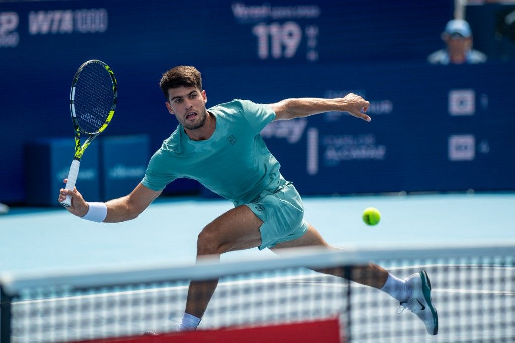 Carlos Alcaraz egy lépéssel közelebb került ahhoz, hogy a cincinnati tenisztorna döntőjében visszavághasson Jannik Sinnernek, Carlos Alcaraz, Cincinnati, tenisz, is seen during his second-round match at the Cincinnati Open in Mason, Ohio, on August 10, 2025. (Photo by Jason Whitman/NurPhoto) (Photo by Jason Whitman / NurPhoto via AFP)