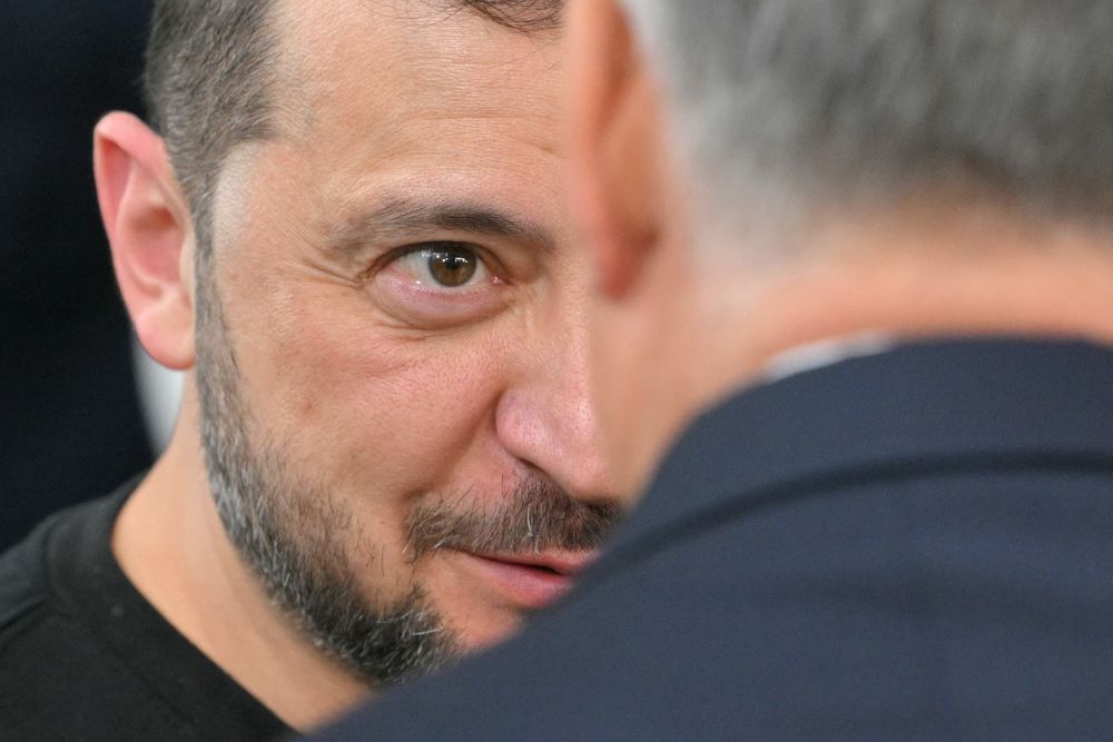Ukrajna, élén Zelenszkijjel folyamatos támadás alatt tartja a magyarokat