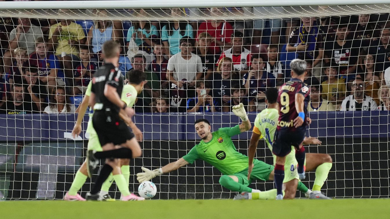 A Levante az első félidőt követően két góllal is vezetett a Barcelona ellen