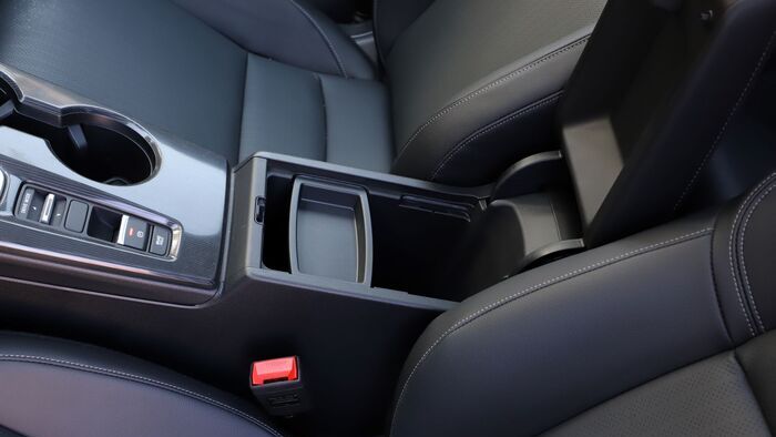 Honda Civic e:HEV - Honda ZR-V e:HEV összehasonlítás