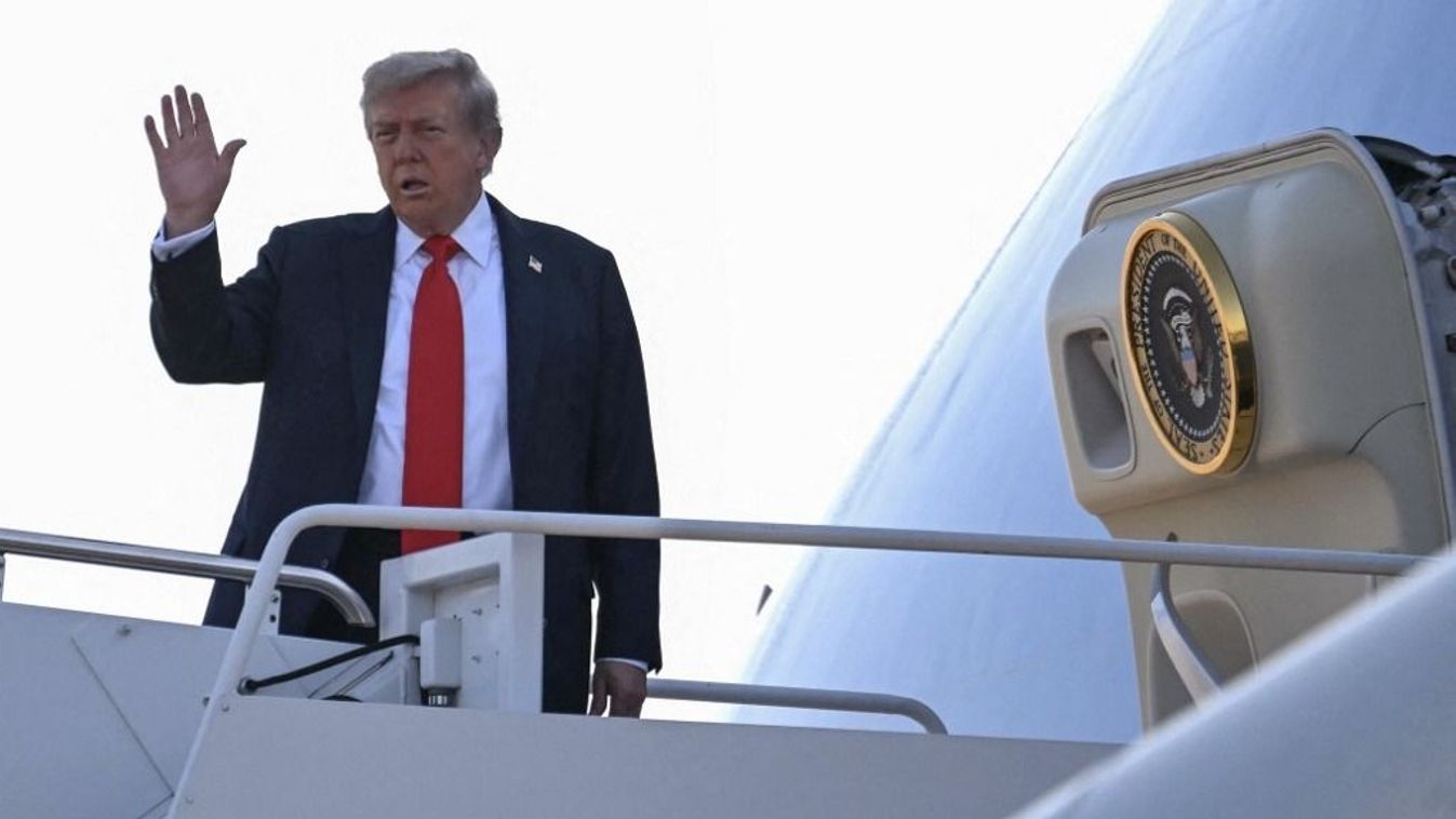 Megérkezett Donald Trump Kép