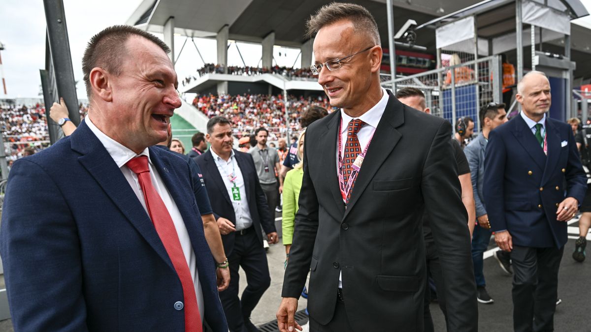 Magyarország legnagyobb autógyárát hozza létre a Mercedes