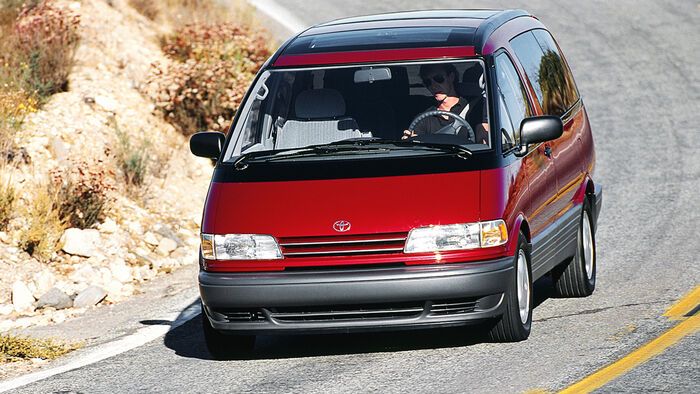 Toyota Previa története