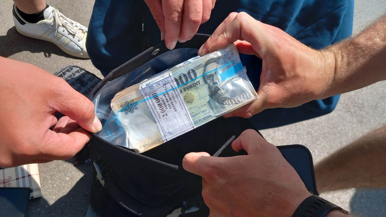 Rendőröl akadályozták meg a csalást (Forrás: Police.hu)