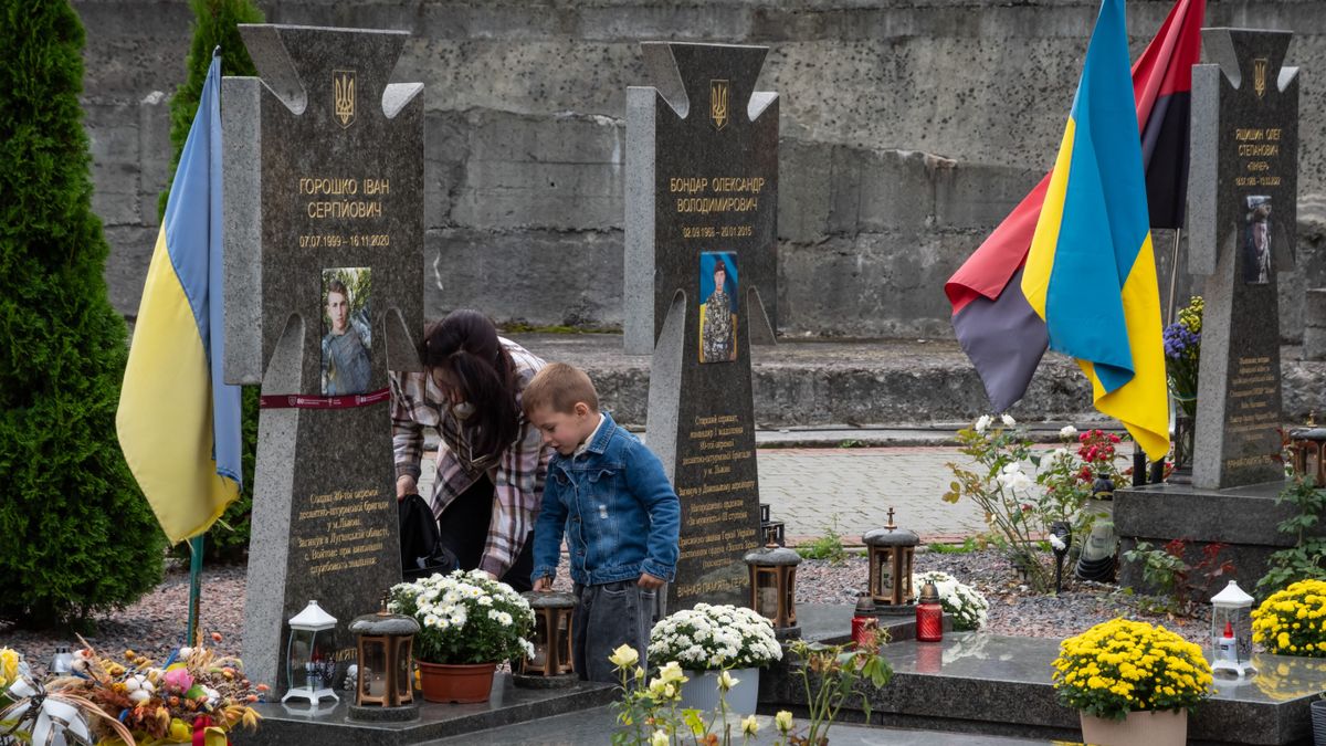 Civil ruhában tévesztik meg az ukránokat a kényszersorozók