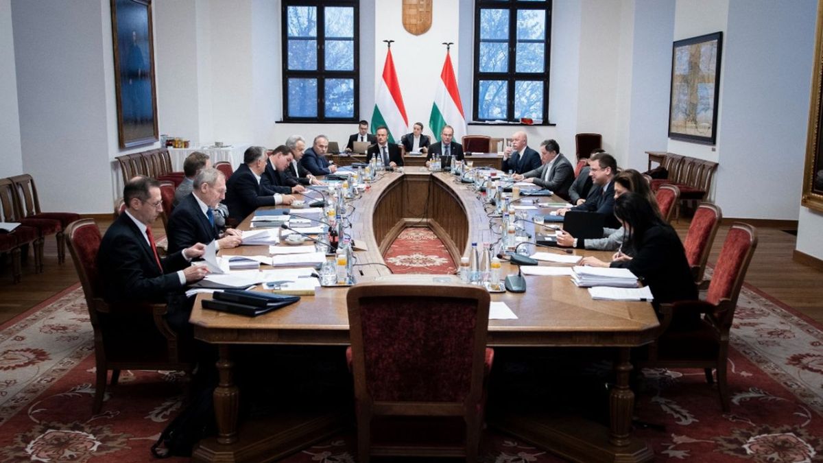 A kormánytagok elárulták, kit hívnának fel segítségül a Legyen Ön is Milliosban + videó