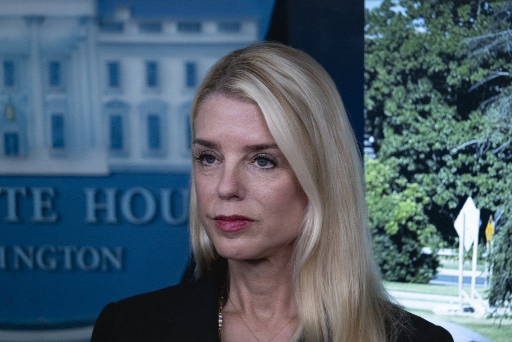 Pam Bondi minisztériuma vizsgálatot indított Washington rendőrsége ellen