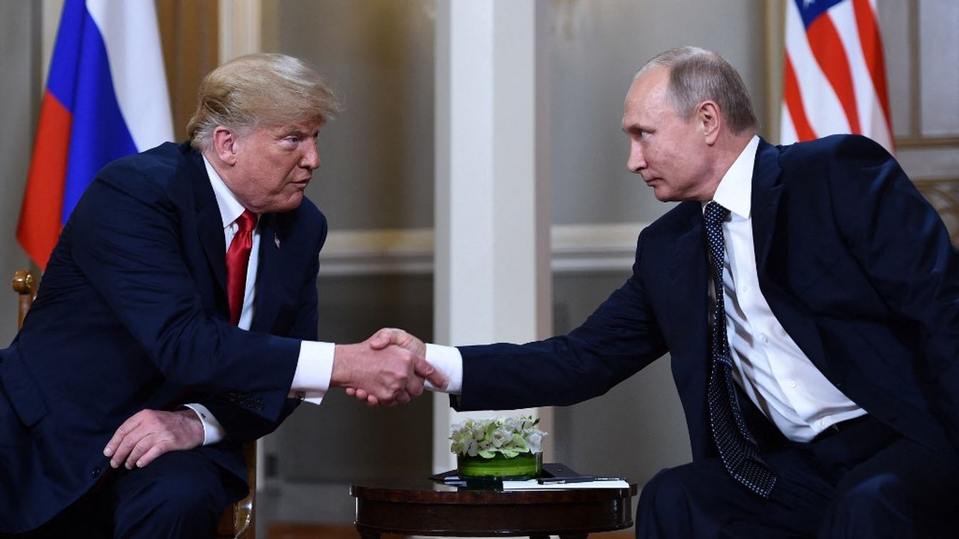 Donald Trump amerikai elnök és Vlagyimir Putyin orosz vezető (Fotó: AFP)