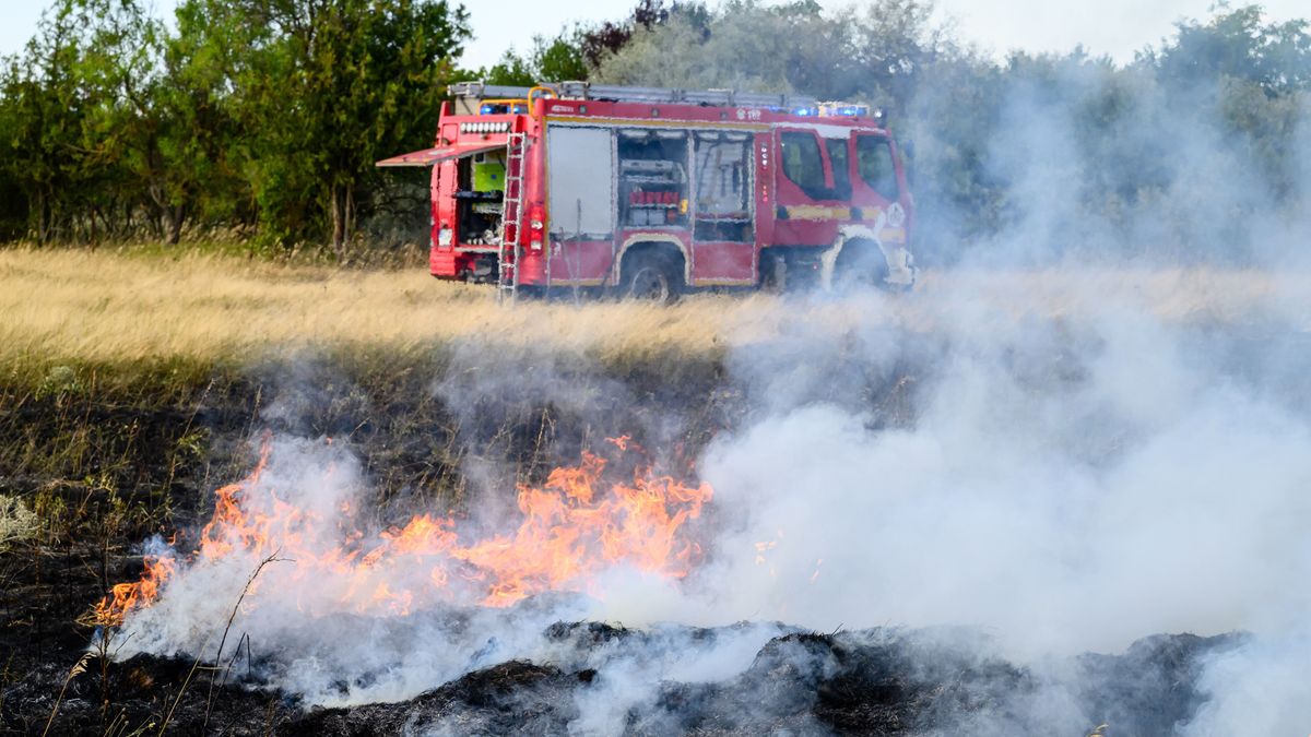 Eloltották a hatalmas soroksári tüzet
