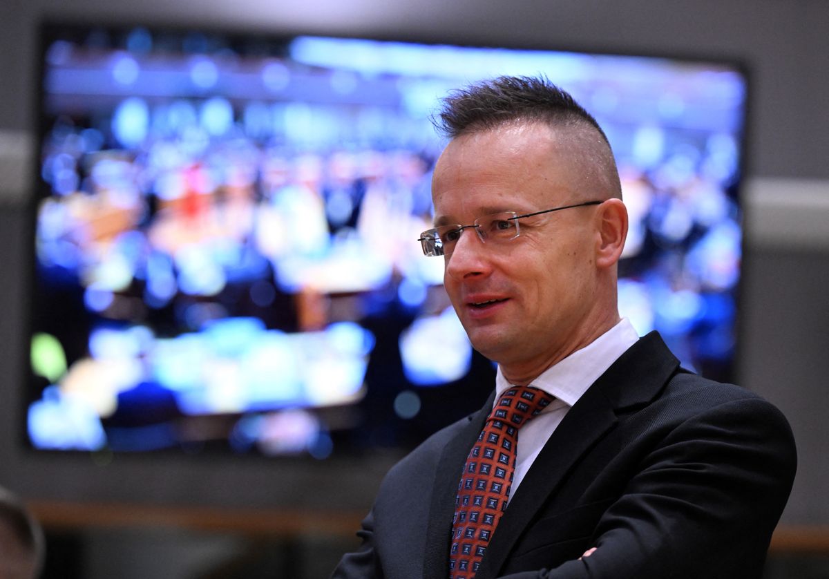 Szijjártó Péter szerint Brüsszel újabb szankciós csomagja értelmetlen, miután tizenhét korábbi próbálkozás is kudarcot vallott.