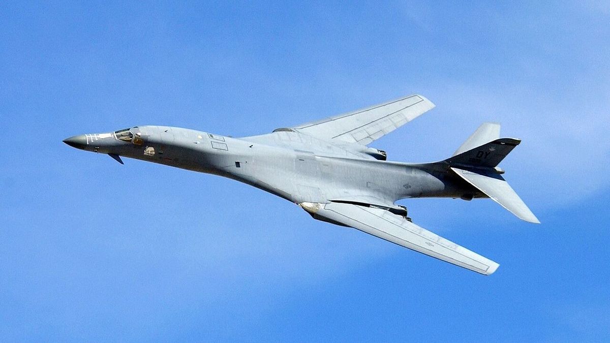 Robert C. Castel: Az ukrán stratégiai bombázókampány