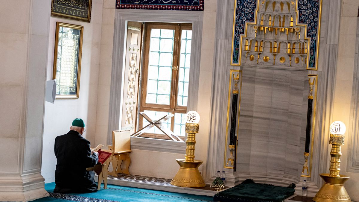 A poligámia elfogadására nevelnek Németország egyes kerületeiben