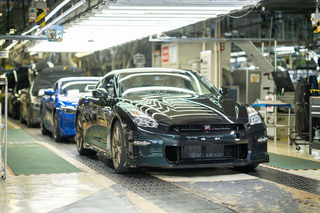 Nissan GT-R