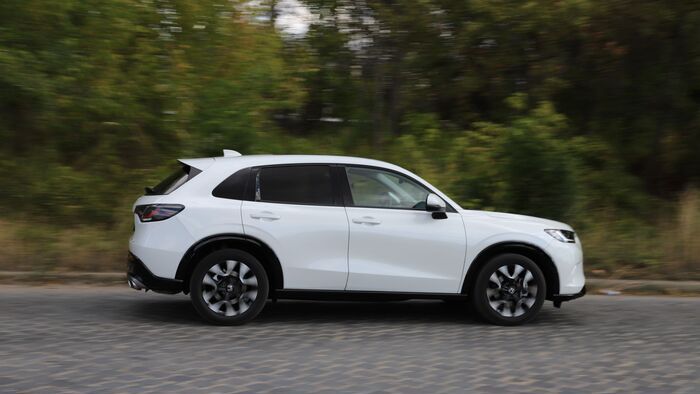 Honda Civic e:HEV - Honda ZR-V e:HEV összehasonlítás