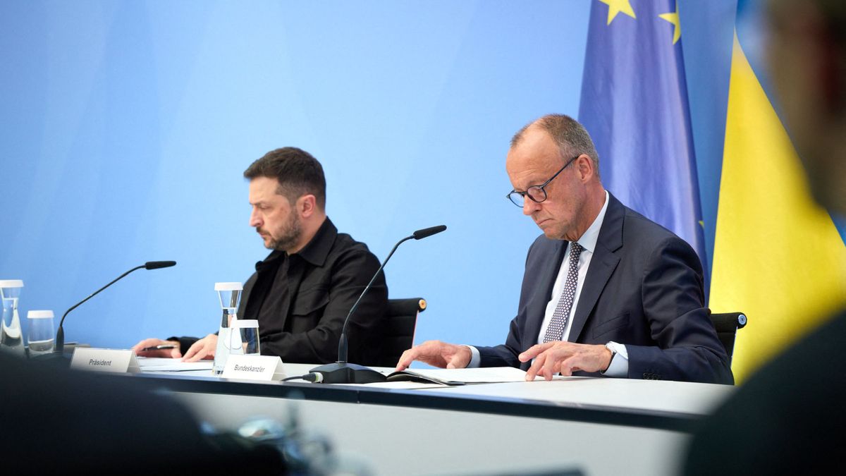 Merz pálfordulása, Oroszországot európai országnak tekinti a kancellár + videó