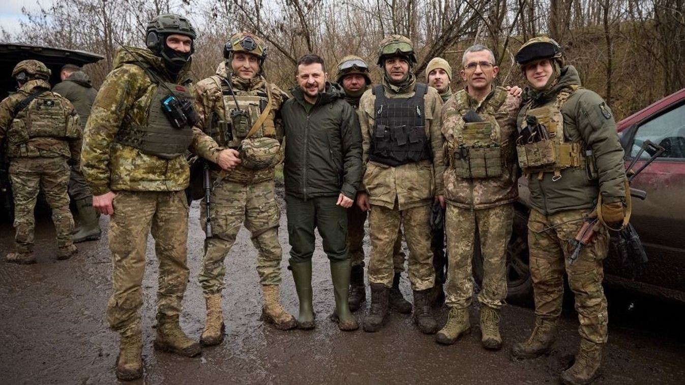 Az ukrán hadsereg kényszersorozással pótolja a gyalogságot