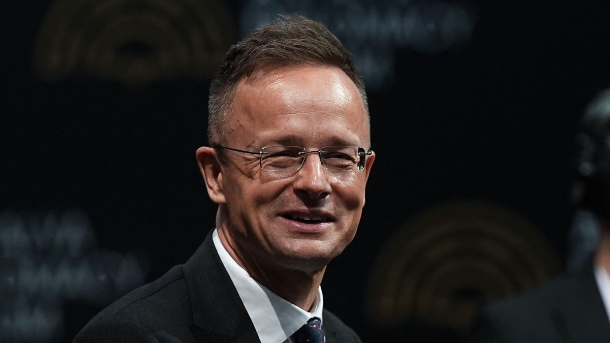 Szijjártó Péter bejelentette, történelmi diplomáciai látogatásra készül Magyarország