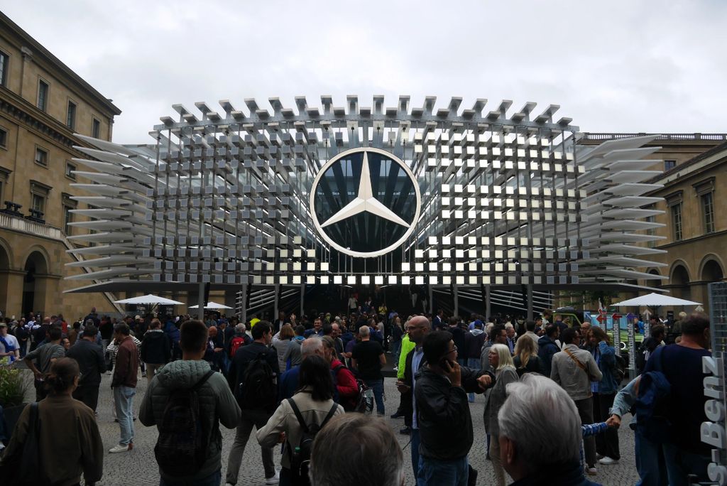 Müncheni Autószalon