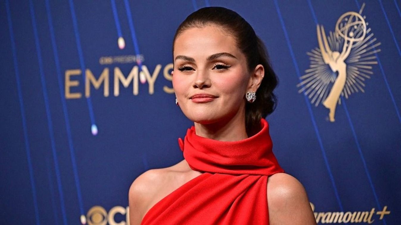 Selena Gomez az idei Emmy-díjátadón.