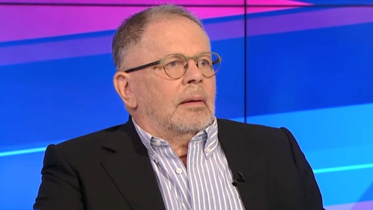 Ez maga a tréfa: Hadházy megrendelte, Hann megmérte, ő a legnépszerűbb politikus