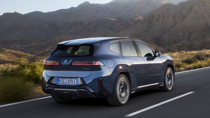 BMW iX3