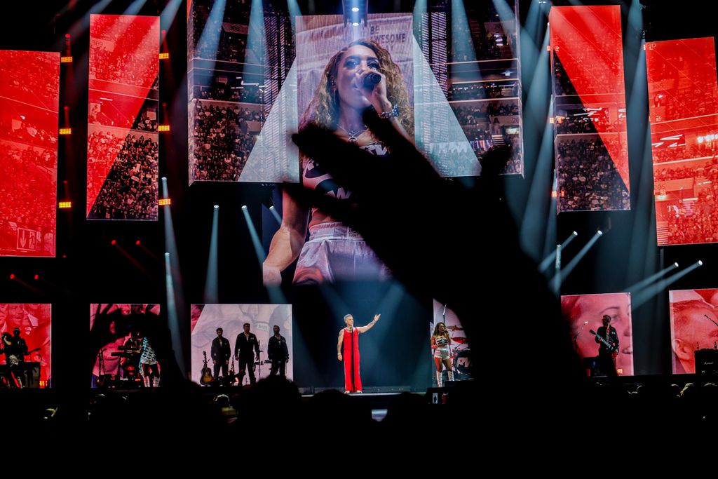 Robbie Williams koncert az MVM dómban