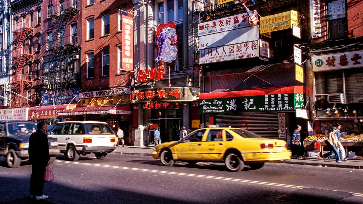 Lugas
UNITED STATES. NEW YORK. DISTRICT OF CHINATOWN ON EAST BROADWAY (Photo by AMANTINI-ANA / ONLY WORLD / Only France via AFP)