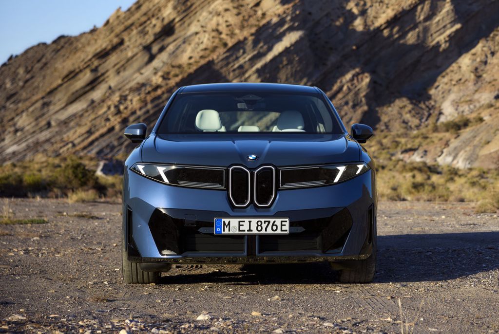 BMW iX3