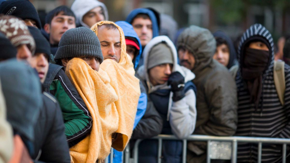 Migránsok támadták meg a Hír TV stábját Párizsban + videó