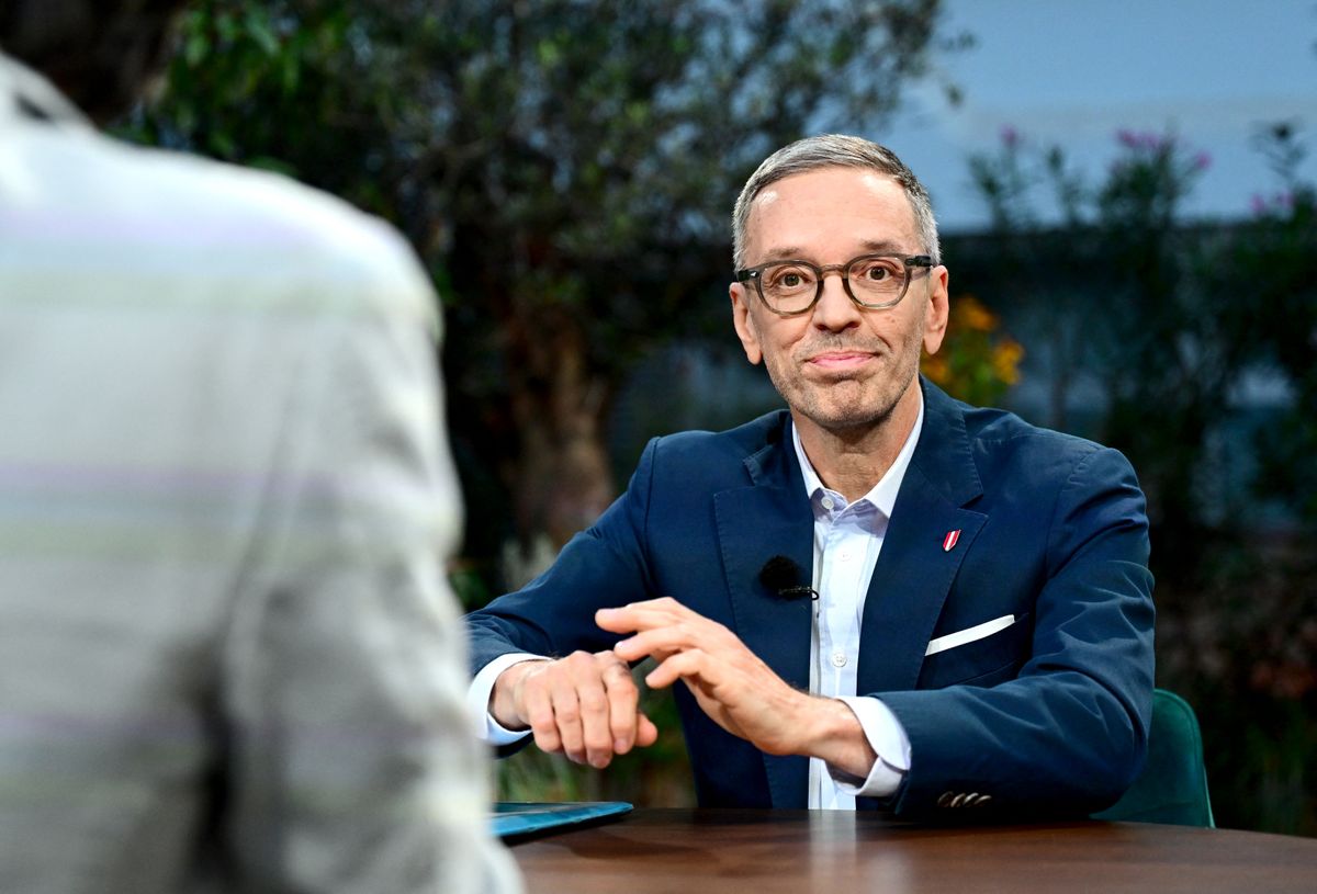 A párt elnöke szerint me sem áll a kancellári posztig 