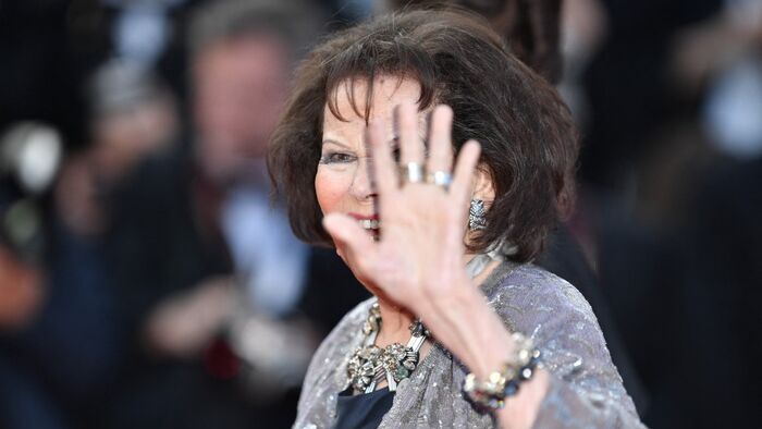 CANNES, FRANCE - MAY 13: Italian actress Claudia Cardinale arrives for the screening of the film 'Sink Or Swim (Le Grand Bain)' at the 71st Cannes Film Festival, France on May 13, 2018. Mustafa Yalcin / Anadolu Agency (Photo by MUSTAFA YALCIN / ANADOLU AGENCY / Anadolu via AFP)