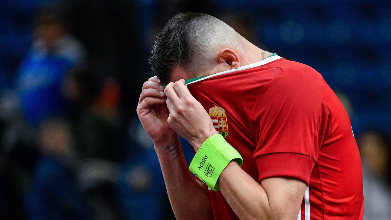 Dróth Zoltán
Debrecen, 2023. március 7.
Dróth Zoltán a 2024-es futsal-világbajnokság európai selejtezőcsoportjában játszott Magyarország - Horvátország mérkőzés végén a debreceni Főnix Arénában 2023. március 7-én. A találkozó 1-1-es döntetlennel zárult.
M