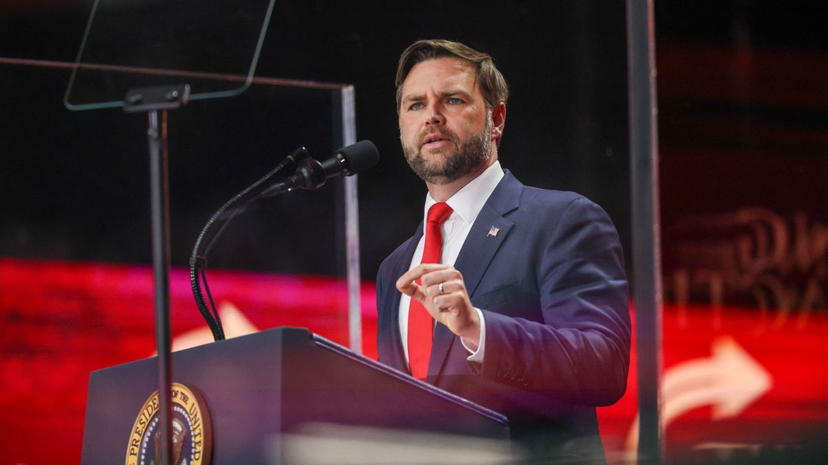J. D. Vance hősként búcsúzott Charlie Kirktől