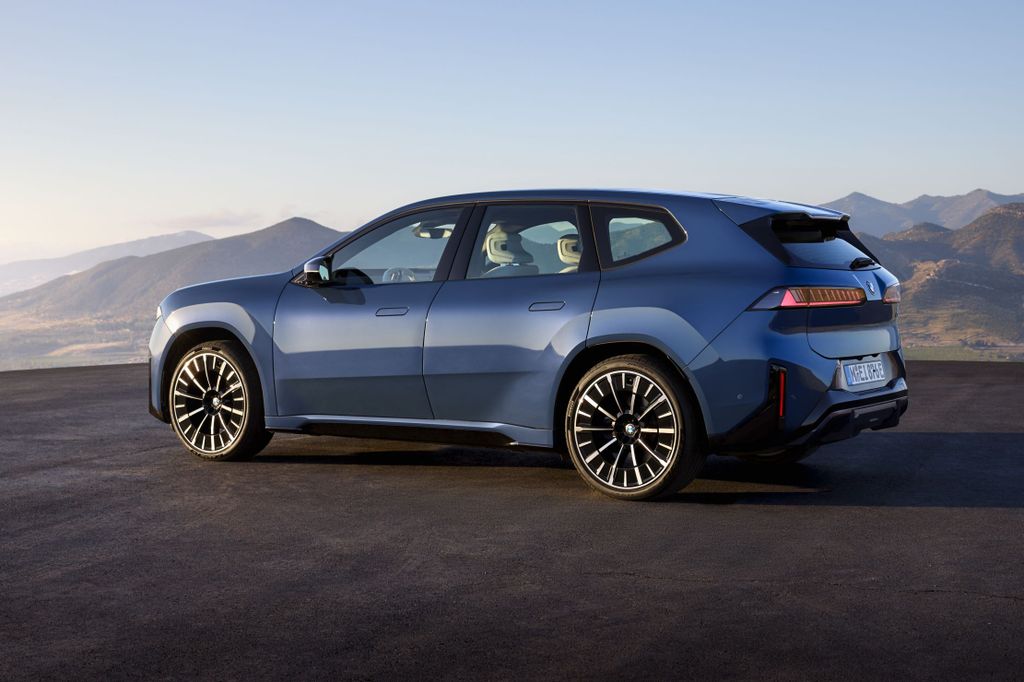 BMW iX3