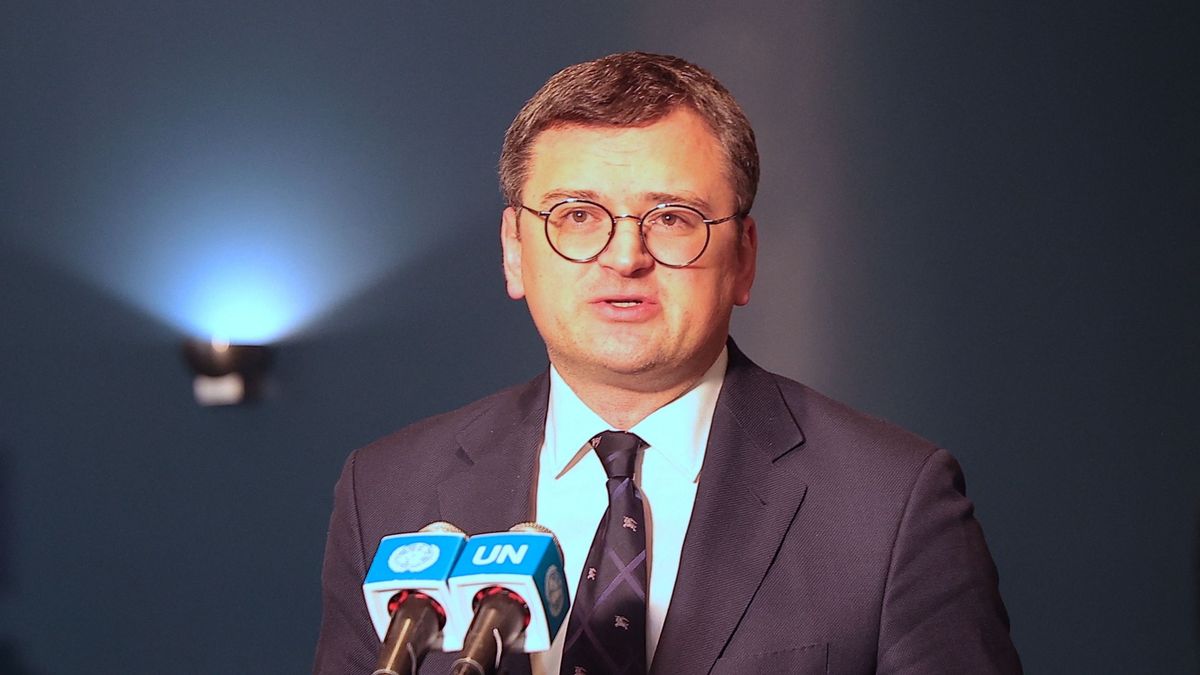 Zelenszkij miatt menekült külföldre Kuleba