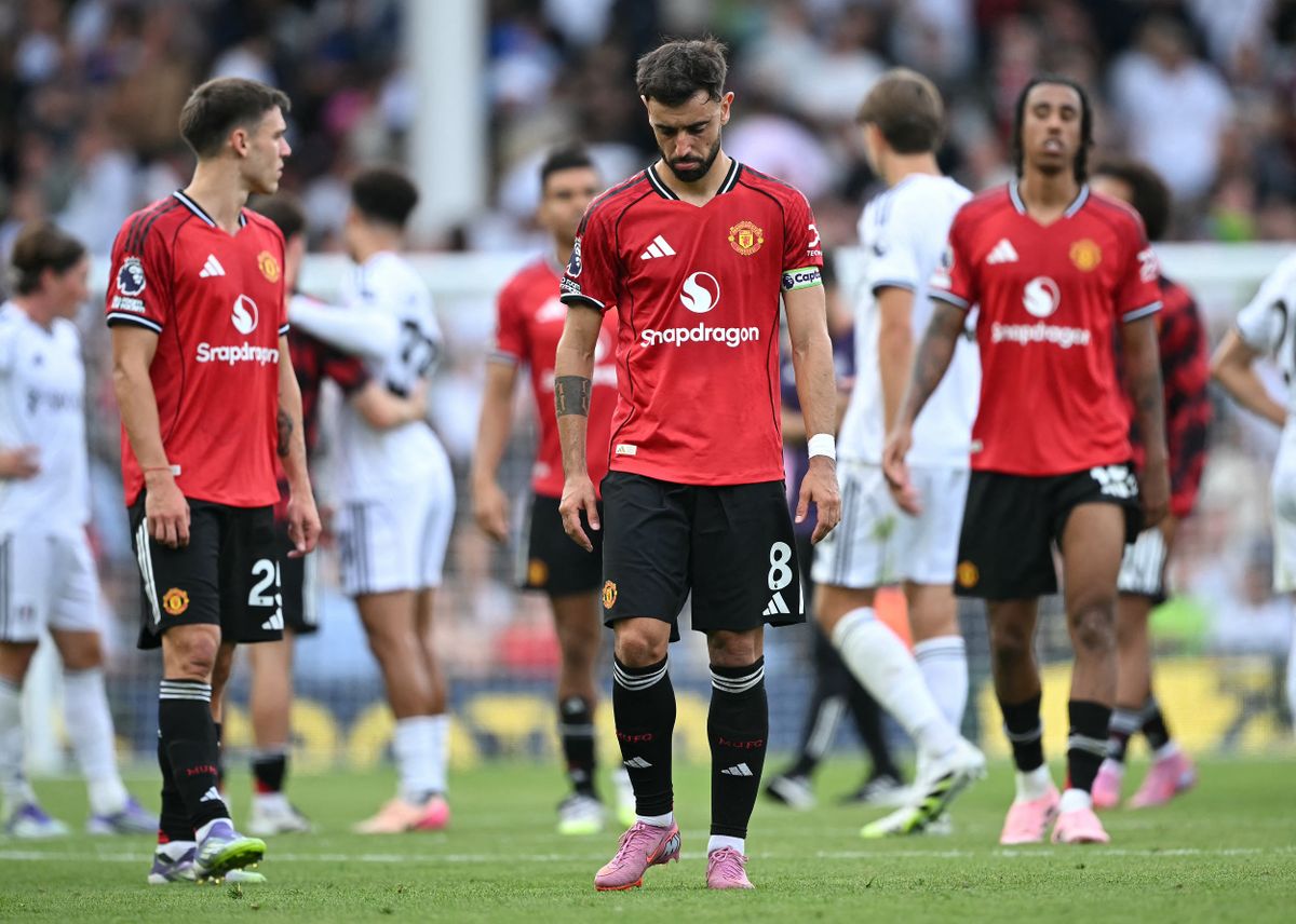 A Manchester United válságban van, a csapat tavaly a 15. helyen végzett a Premier League-ben, és vörös ördögök az új idény sem kezdték valami jól.